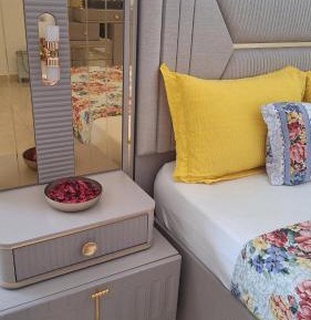 Deluxe Room (2 Adults + 1 Child)