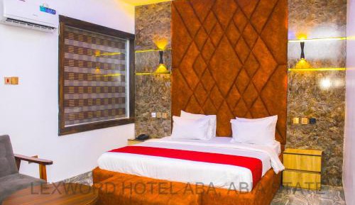 Double Room with Pool View