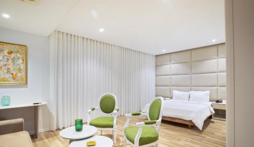 Double Room