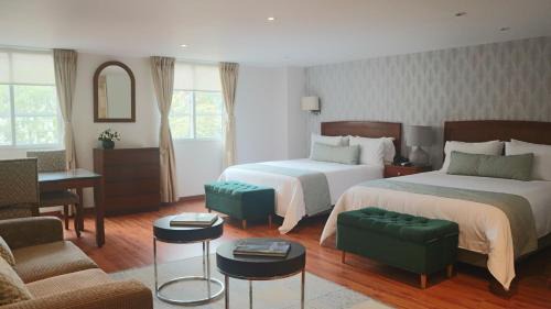 Standard Twin Room
