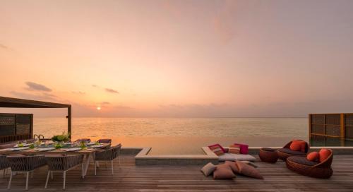 Sunset Three-Bedroom Water Suite