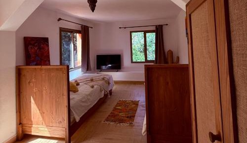 Twin Room with Mountain View