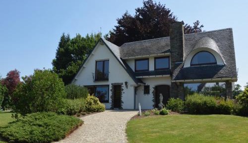 Four-Bedroom Villa