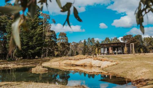 Villa with Garden View
