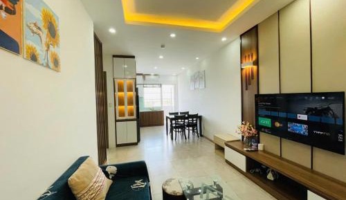 Two-Bedroom Apartment with Balcony and Sea View