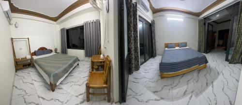 King Room with Mountain View