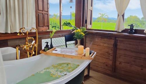 Double Room with Mountain View