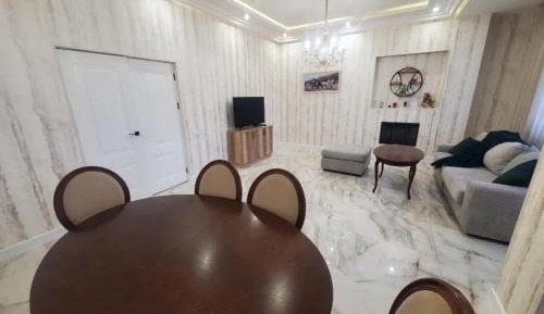 Room #1475053001