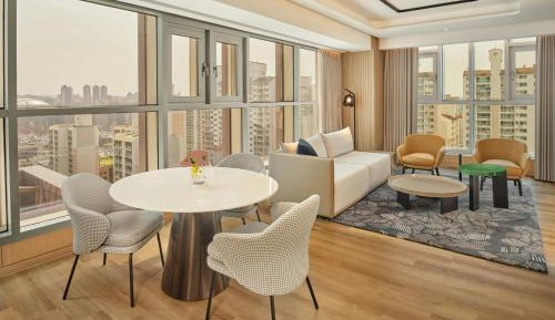 Executive King Suite