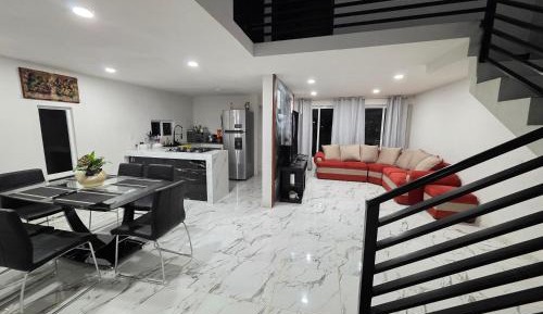 Three-Bedroom Holiday Home 