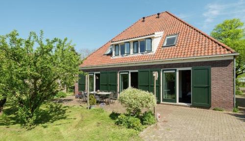 Five-Bedroom Holiday Home