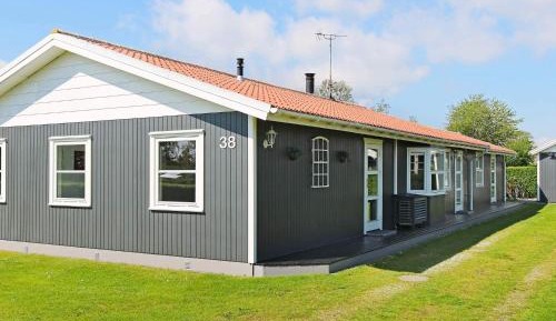 Five-Bedroom Holiday Home