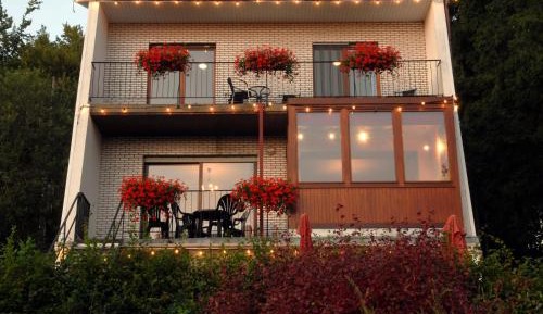 Six-Bedroom Holiday Home