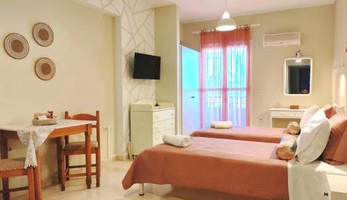 Studio with Mountain View