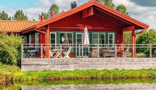 Two-Bedroom Holiday Home