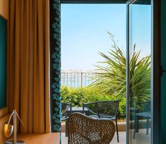 Twin Room with Sea View Terrace