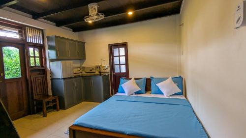 Quadruple Room with Balcony