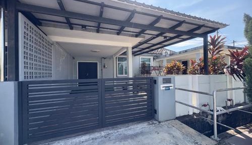 Three-Bedroom Vacation Home 