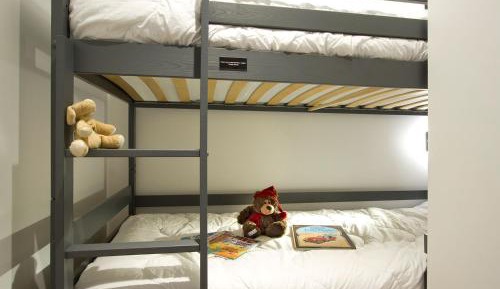 One-Bedroom Apartment with Terrace