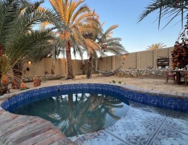 Two-Bedroom Deluxe Apartment with Garden View