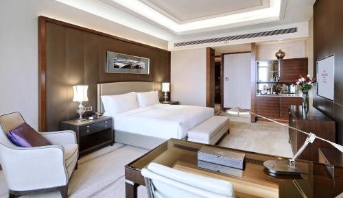 One-Bedroom Suite