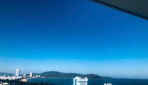 Three-Bedroom Apartment with Ocean View