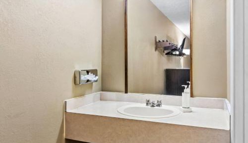 Double Room with Two Double Beds - Non-Smoking