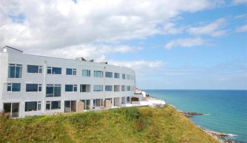 Five-Bedroom Apartment