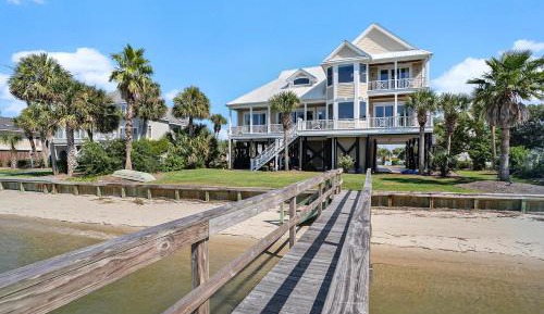 Four-Bedroom Apartment