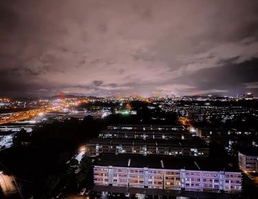 Deluxe Double Room (2 Adults + 1 Child)