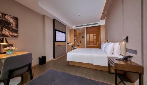 Executive King Room - Non-Smoking