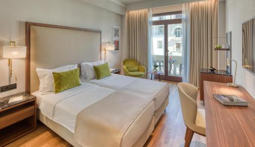 Premium Double or Twin Room with Side Sea View