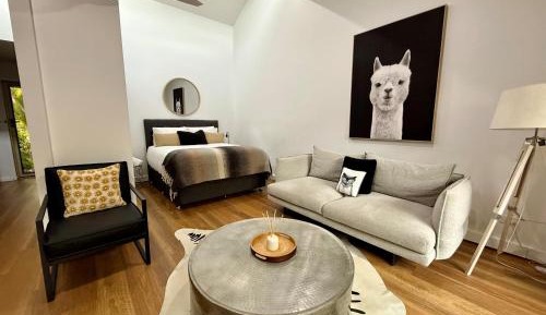 Executive Studio Apartment 