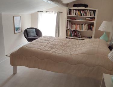 Double Room with Shared Bathroom