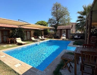 One-Bedroom Family Apartment