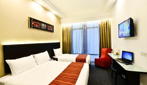 Deluxe Triple Room