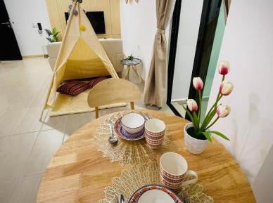 Studio Apartment with Balcony