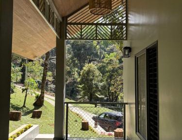 Villa with Garden View