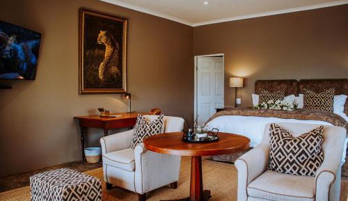 Luxury Suite