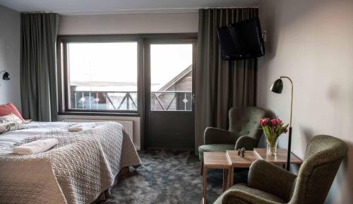 Double Room with Lake View