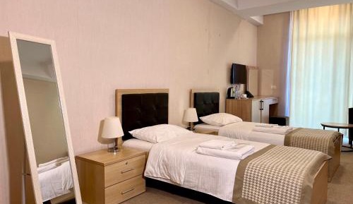Twin Room with Private External Bathroom