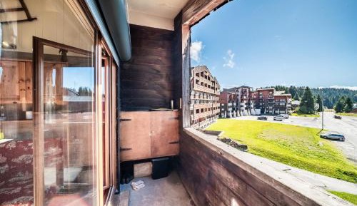 Three-Bedroom Superior Apartment