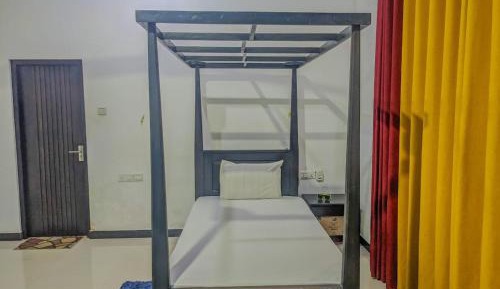 Budget Single Room