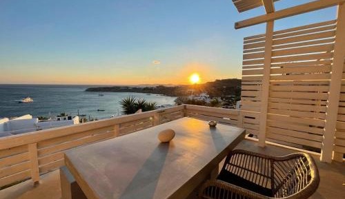 One-Bedroom Apartment with Sea View and Terrace