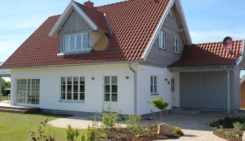 Three-Bedroom Holiday Home 