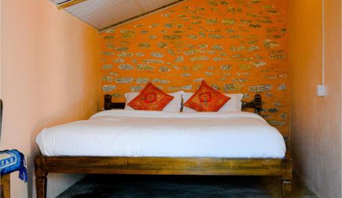 Double Room with Mountain View