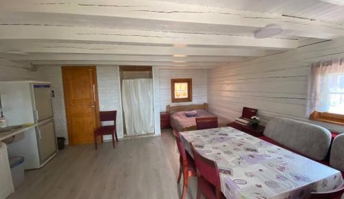 Quadruple Room with Private Bathroom