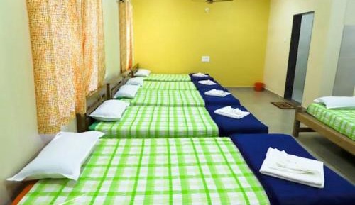 Mixed Dormitory Room