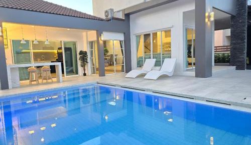 Villa with Private Pool