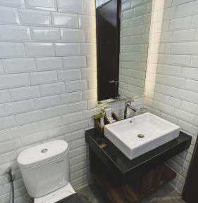 Deluxe Double or Twin Room with Balcony